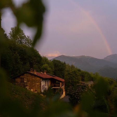 Iduevagamondi - Ospitalita Rurale Famigliare Di Montagna Bed & Breakfast Chiusa di Pesio Ngoại thất bức ảnh
