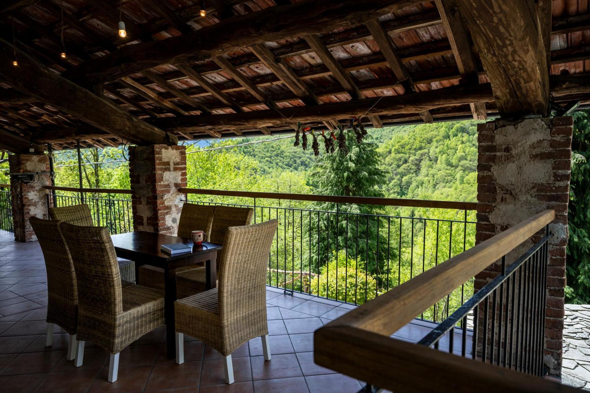 Iduevagamondi - Ospitalita Rurale Famigliare Di Montagna Bed & Breakfast Chiusa di Pesio Ngoại thất bức ảnh